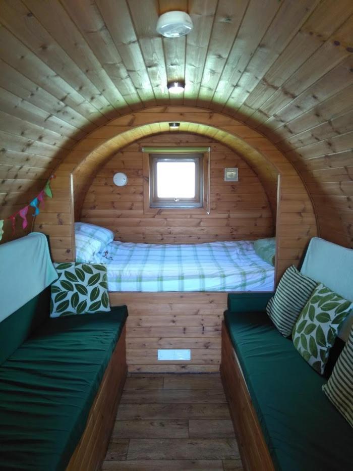 Rivendell Glamping Pods Hotell Holsworthy Exteriör bild