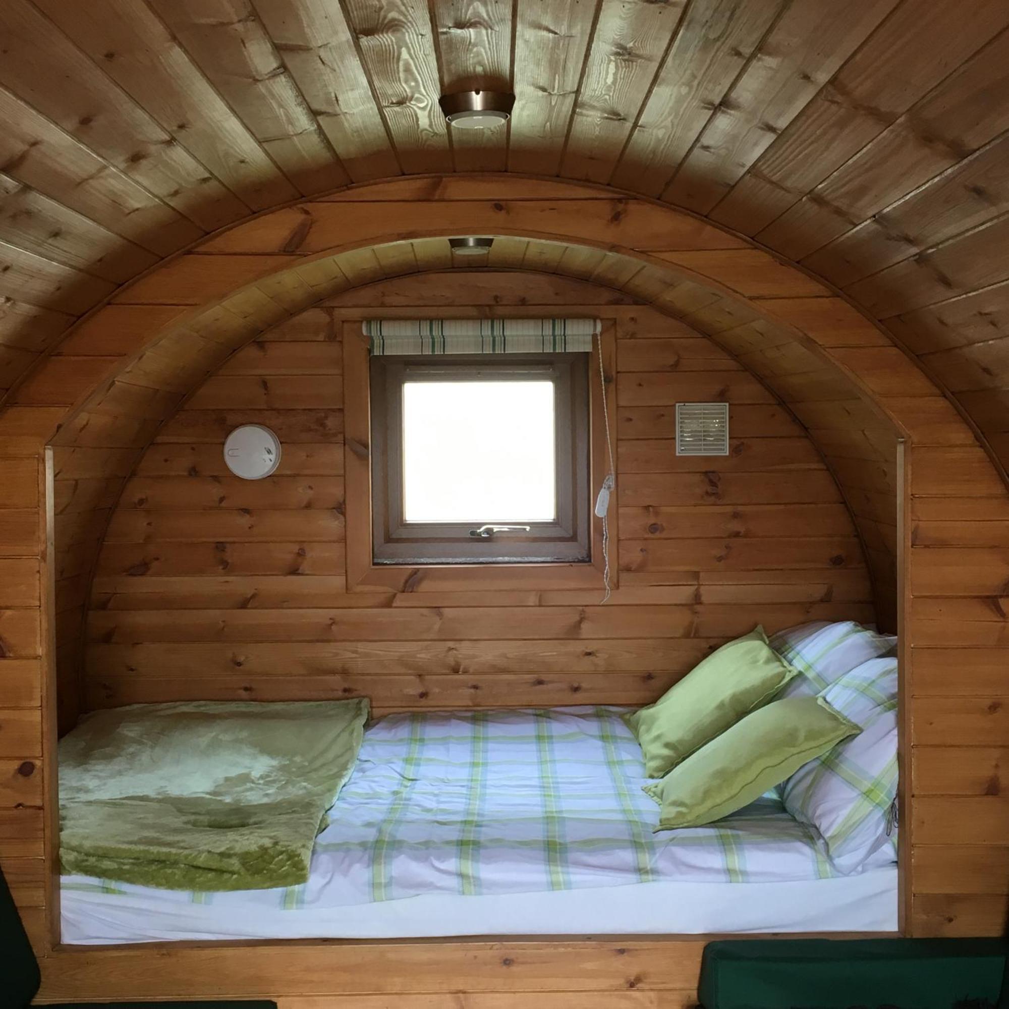 Rivendell Glamping Pods Hotell Holsworthy Exteriör bild